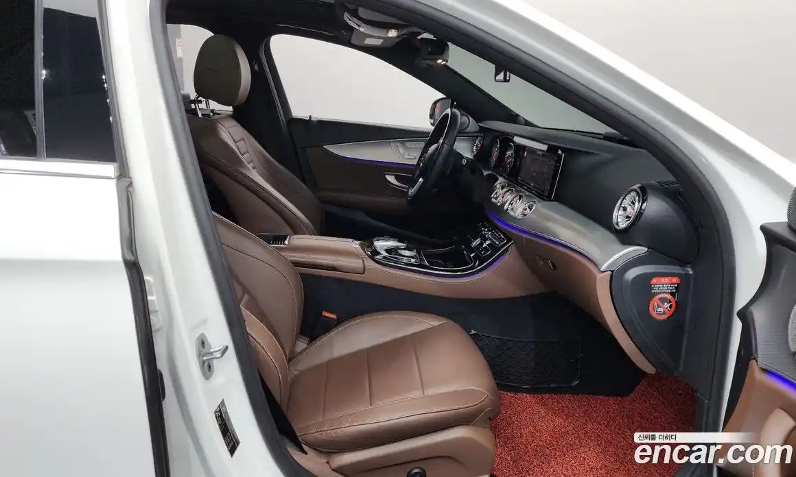Mercedes-Benz E-Class 2019 2.0 автомат (гидро), фото 16