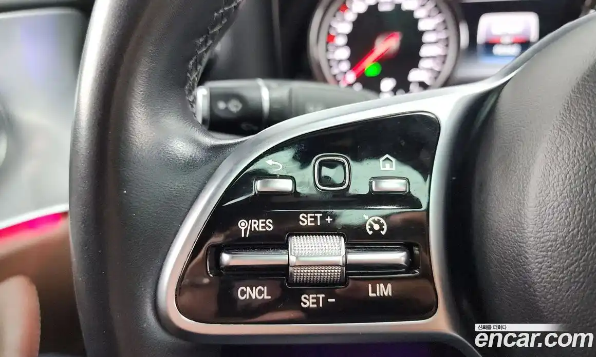 Mercedes-Benz E-Class 2019 2.0 автомат (гидро), фото 21