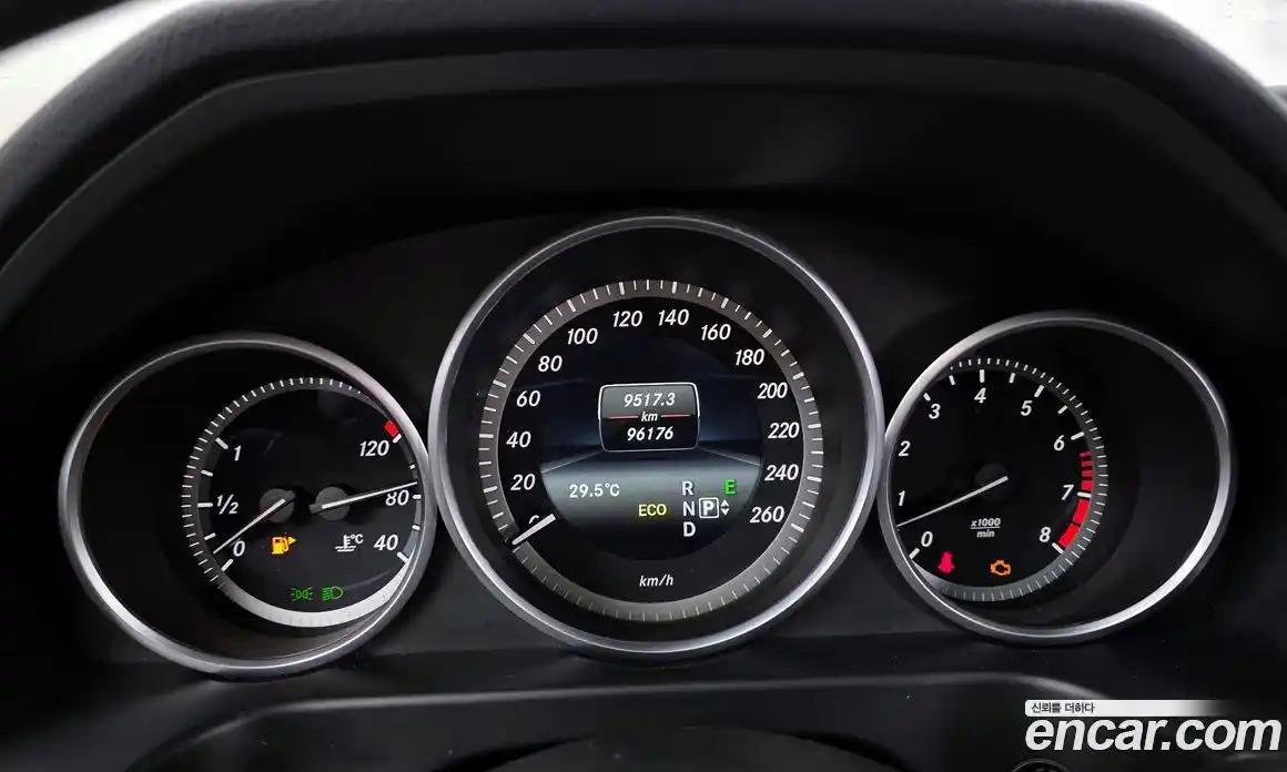 Mercedes-Benz E-Class 2014 3.5 автомат (гидро), фото 8