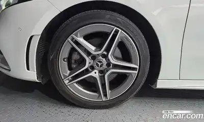 Mercedes-Benz A-Class 2021 2.0 гидро, миниатюра 4