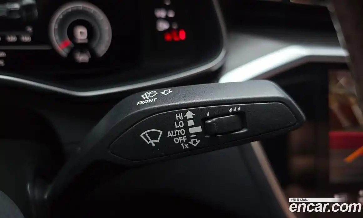 Audi A6 2022 2.0 автомат (гидро), фото 26