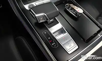 Audi Q8 2021 3.0 автомат (гидро), миниатюра 12