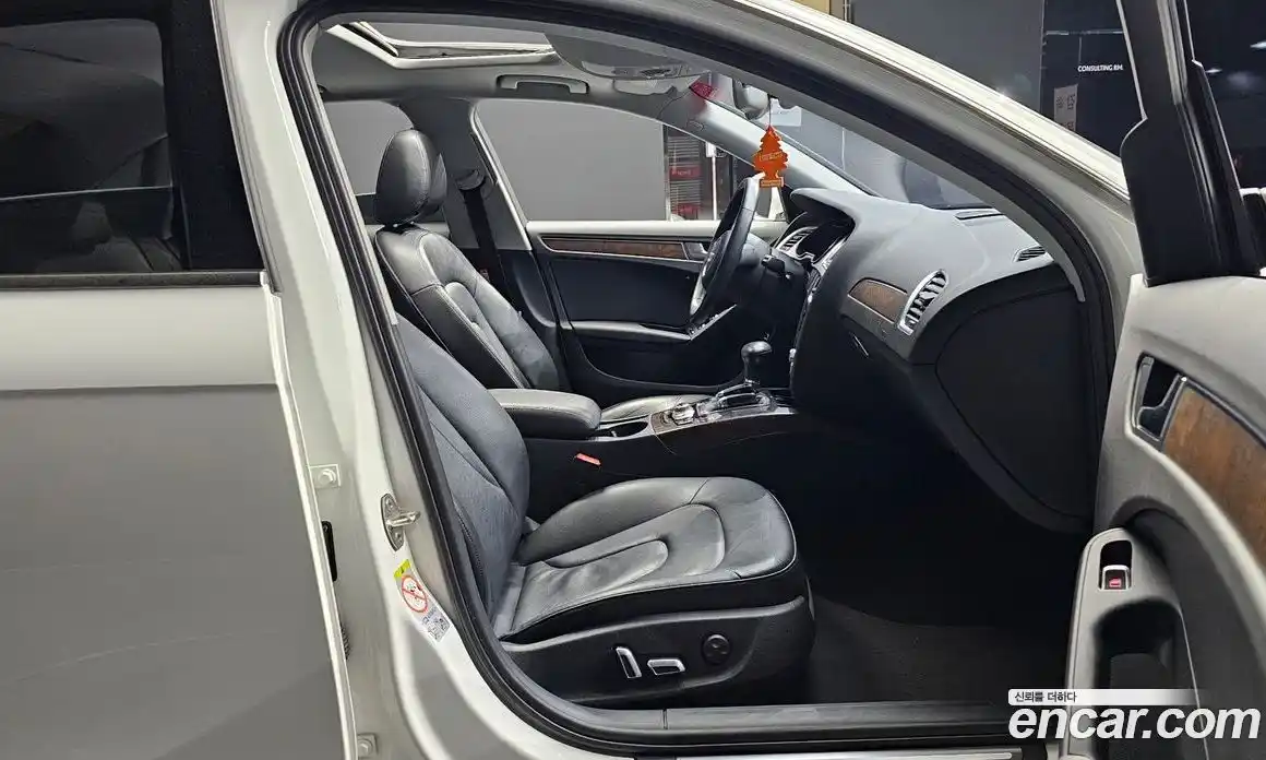 Audi A4 2015 2.0 автомат (гидро), фото 11