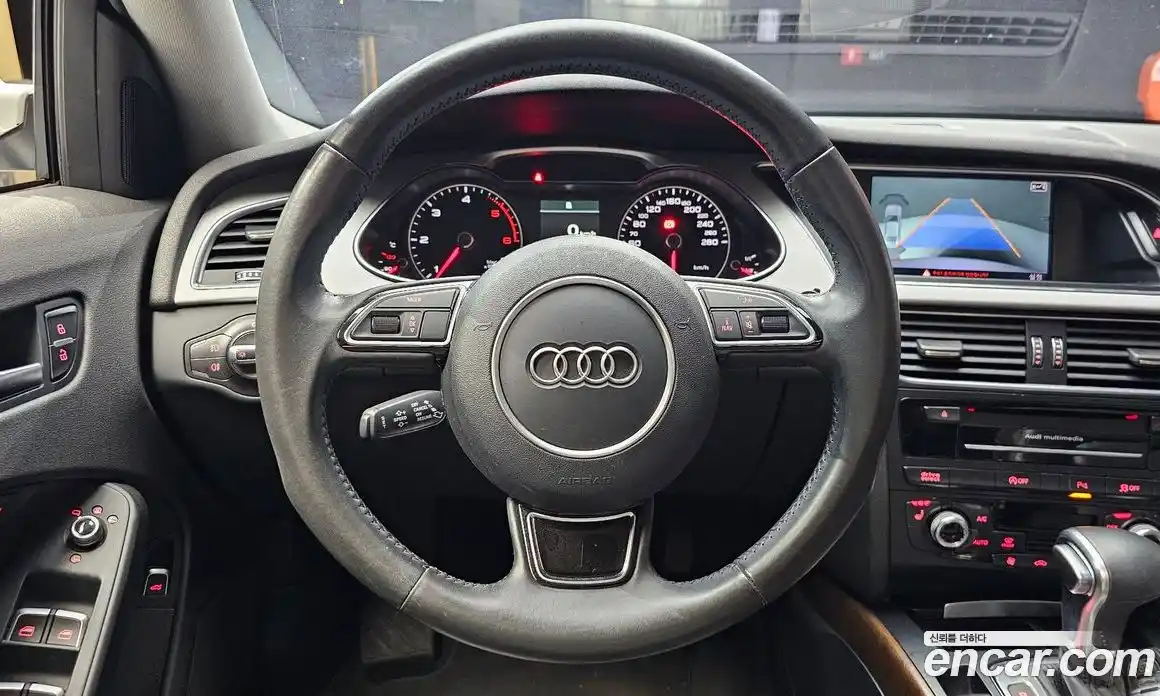 Audi A4 2015 2.0 автомат (гидро), фото 13