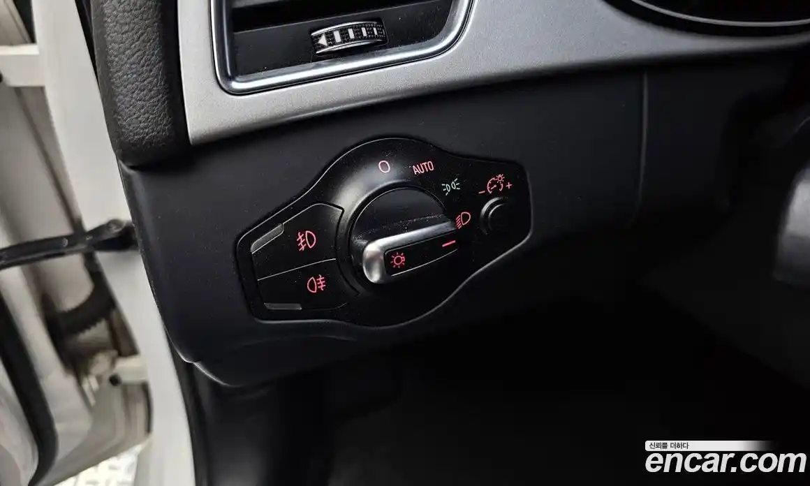 Audi A4 2015 2.0 автомат (гидро), фото 18