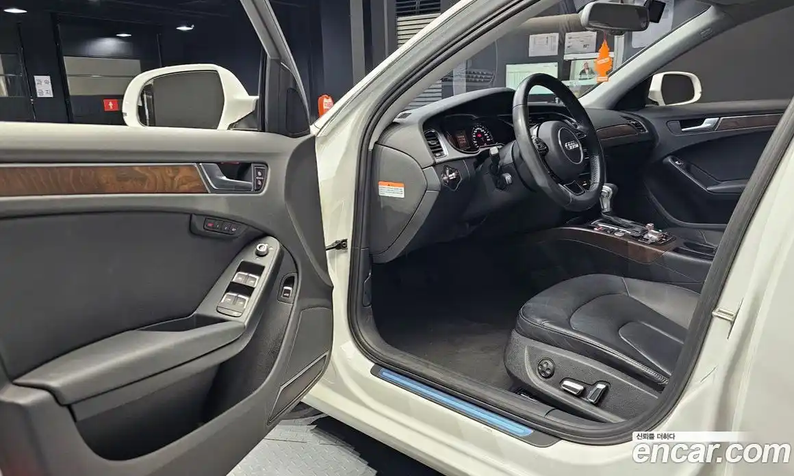 Audi A4 2015 2.0 автомат (гидро), фото 10