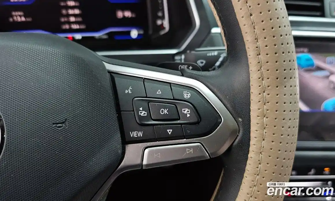Volkswagen Tiguan 2023 2.0 автомат (гидро), фото 15