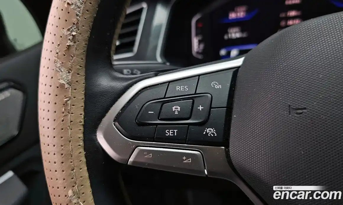 Volkswagen Tiguan 2023 2.0 автомат (гидро), фото 19