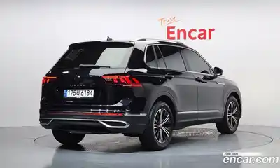 Volkswagen Tiguan 2023 2.0 автомат (гидро), миниатюра 2
