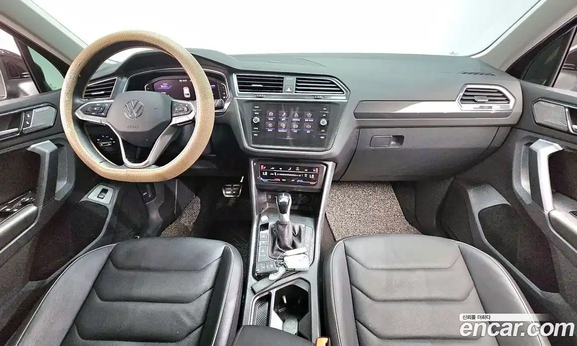 Volkswagen Tiguan 2023 2.0 автомат (гидро), фото 7