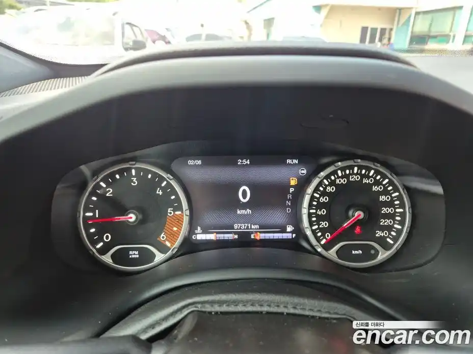 Jeep Renegade 2020 1.6 автомат (гидро), фото 7