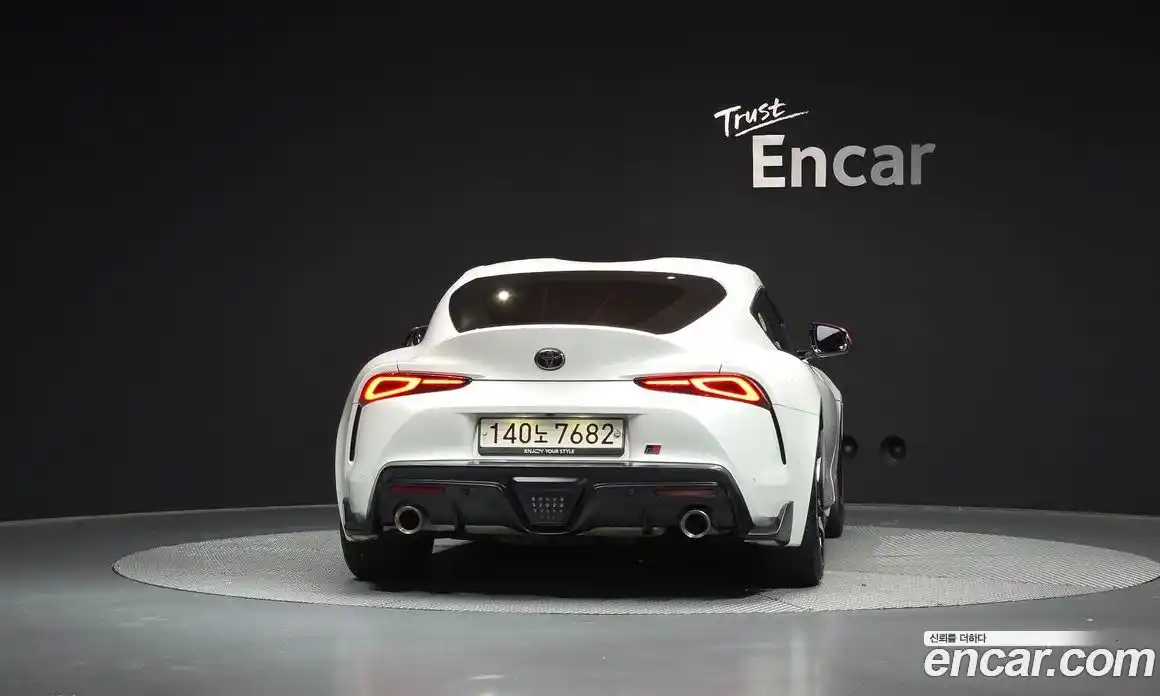 Toyota Supra 2020 3.0 автомат (гидро), фото 4 Toyota Supra 2020 3.0 автомат (гидро), фото 4