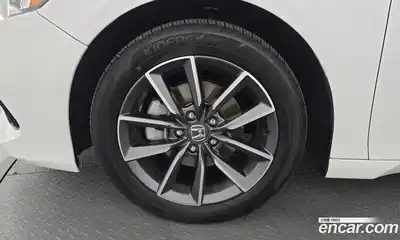 Honda Accord 2022 1.5 автомат (гидро), миниатюра 5