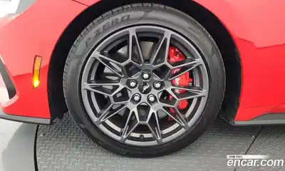 Ford Mustang 2024 5.0 автомат (гидро), миниатюра 4