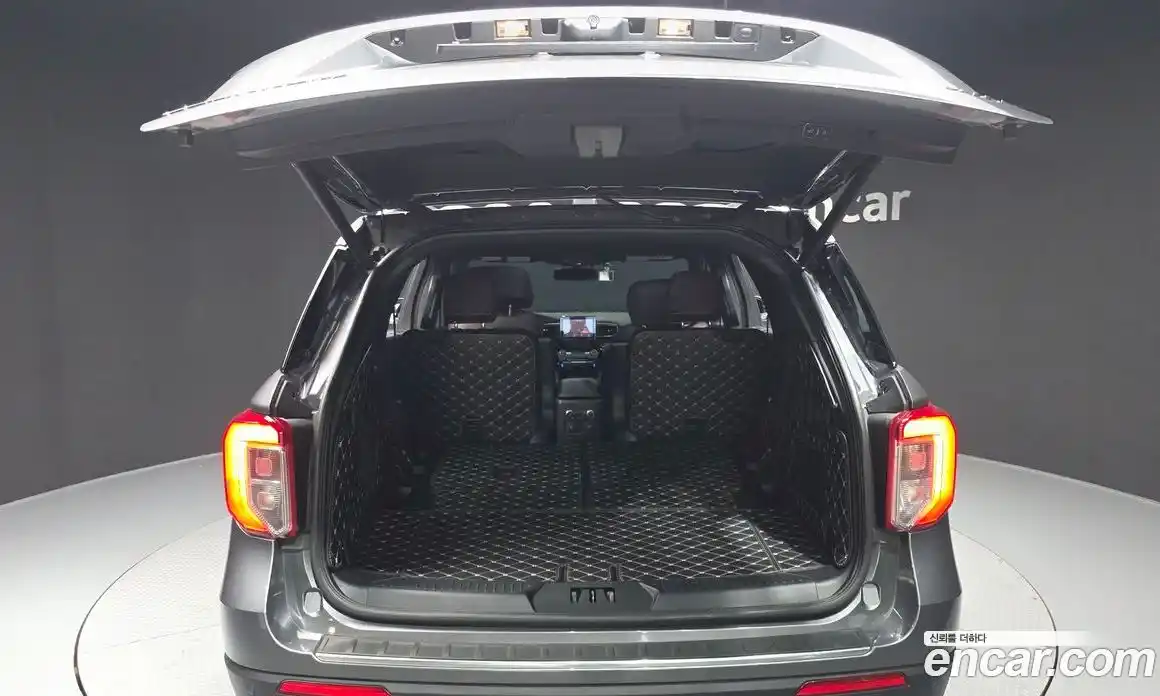 Ford Explorer 2022 3.0 автомат (гидро), фото 20