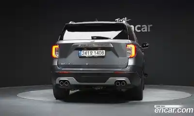 Ford Explorer 2022 3.0 автомат (гидро), миниатюра 4