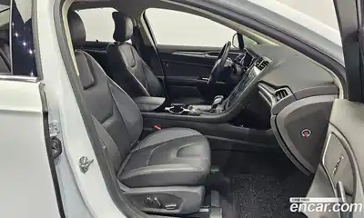 Ford Mondeo 2016 2.0 автомат (гидро), миниатюра 11