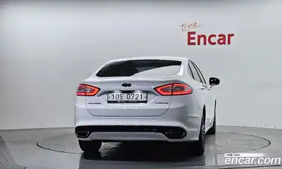 Ford Mondeo 2016 2.0 автомат (гидро), миниатюра 4