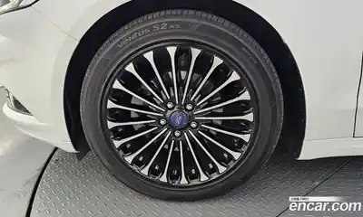 Ford Mondeo 2016 2.0 автомат (гидро), миниатюра 5