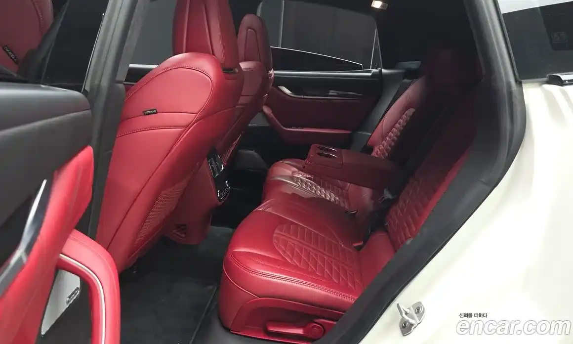 Maserati Levante 2020 3.8 автомат (гидро), фото 15 Maserati Levante 2020 3.8 автомат (гидро), фото 15