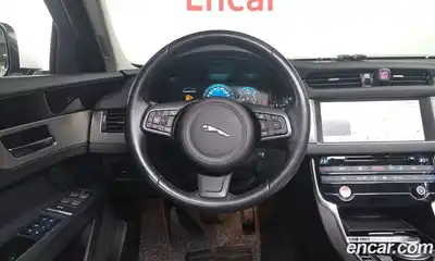 Jaguar XF 2016 2.0 автомат (гидро), миниатюра 12