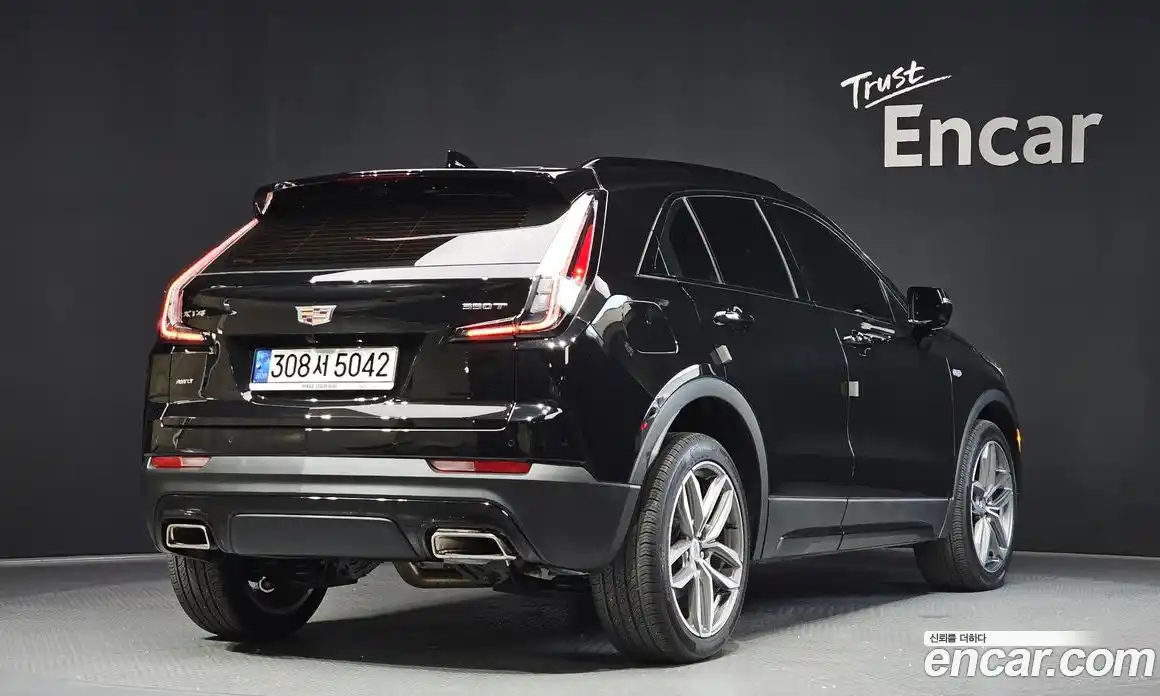 Cadillac XT4 2021 2.0 автомат (гидро), фото 2 Cadillac XT4 2021 2.0 автомат (гидро), фото 2