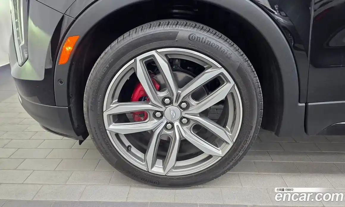 Cadillac XT4 2021 2.0 автомат (гидро), фото 5 Cadillac XT4 2021 2.0 автомат (гидро), фото 5