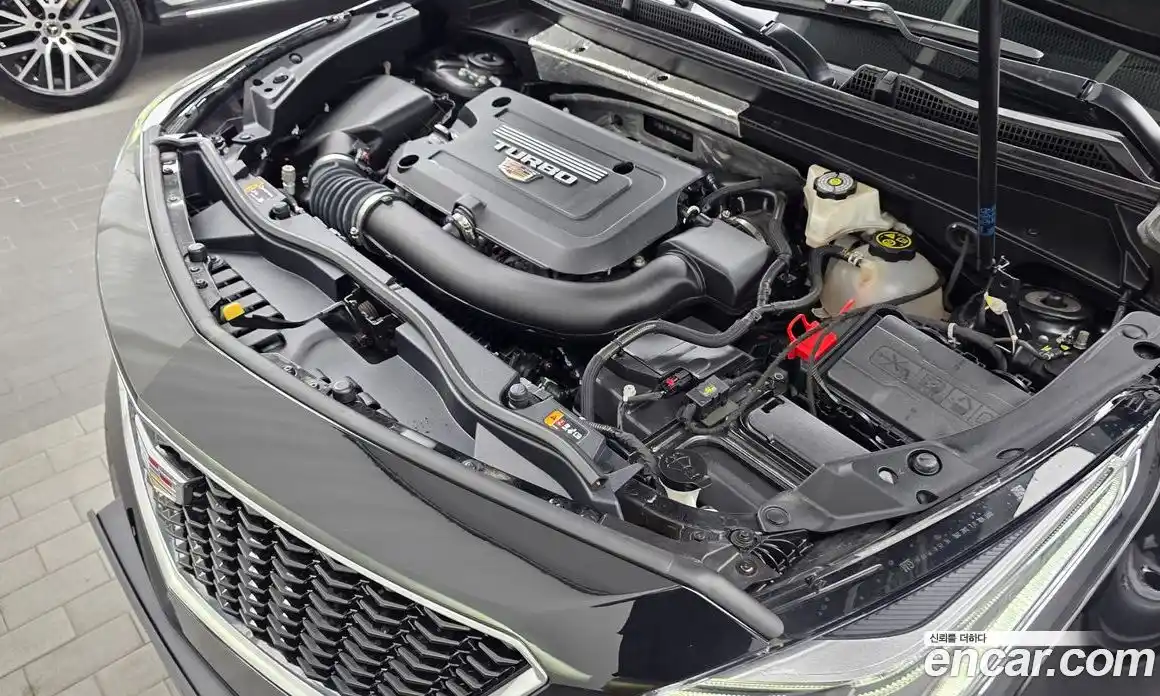 Cadillac XT4 2021 2.0 автомат (гидро), фото 6 Cadillac XT4 2021 2.0 автомат (гидро), фото 6