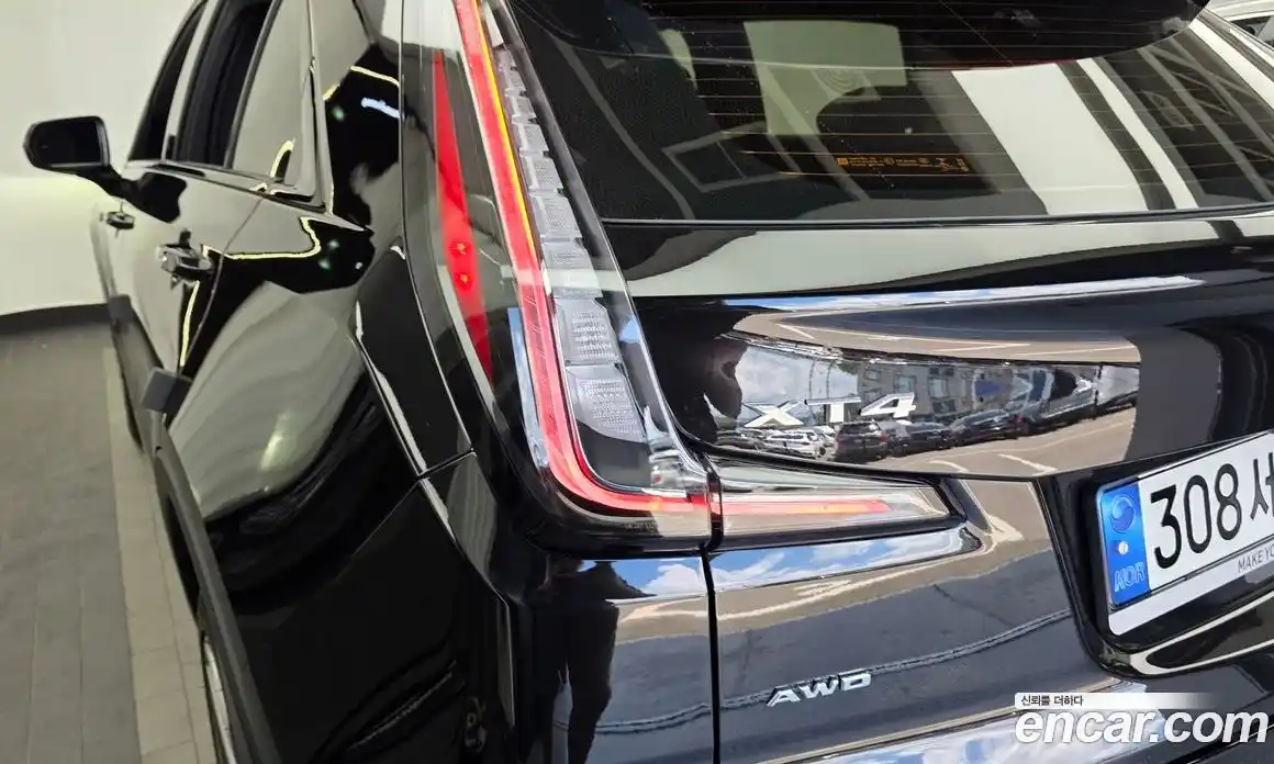 Cadillac XT4 2021 2.0 автомат (гидро), фото 9 Cadillac XT4 2021 2.0 автомат (гидро), фото 9