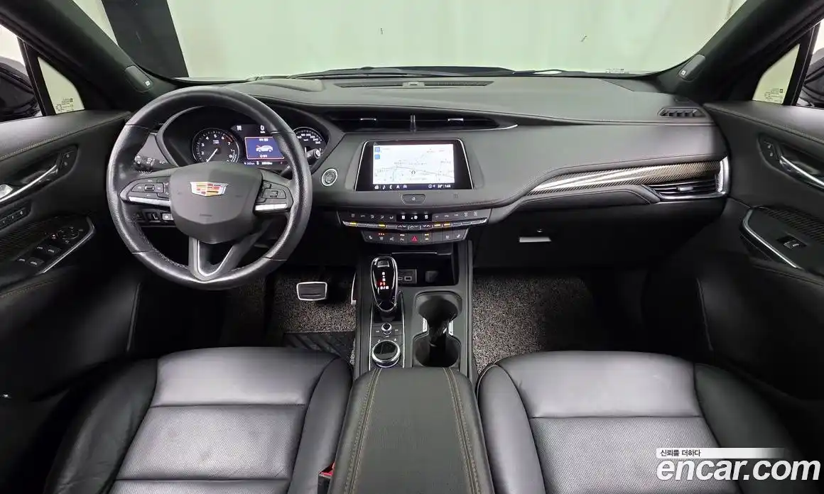 Cadillac XT4 2021 2.0 автомат (гидро), фото 10 Cadillac XT4 2021 2.0 автомат (гидро), фото 10
