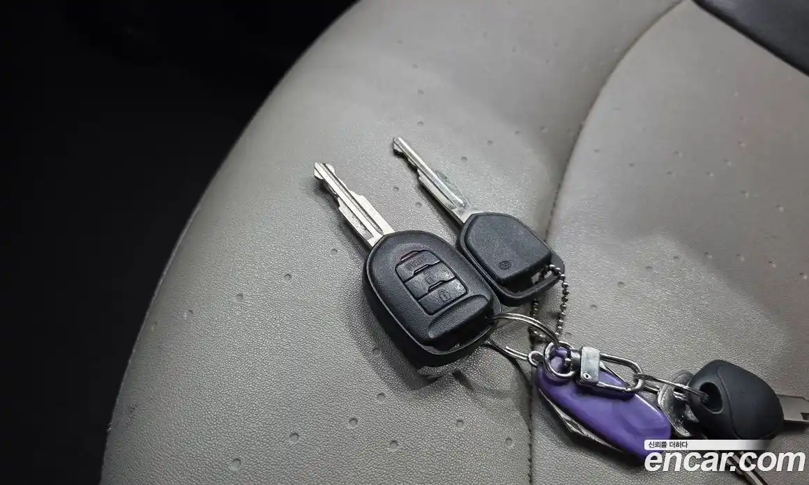 Chevrolet Spark 2012 1.0 автомат (гидро), фото 19