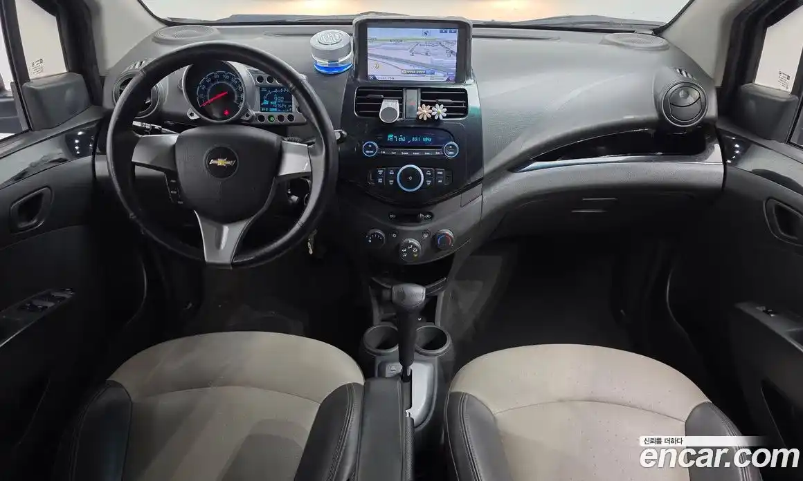 Chevrolet Spark 2012 1.0 автомат (гидро), фото 7