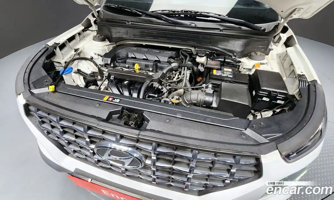 Hyundai Venue 2020 1.6 автомат (гидро), фото 6