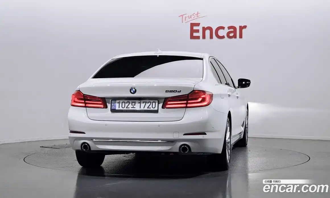 BMW 5 серия 2019 2.0 автомат (гидро), фото 4