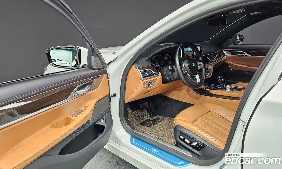 BMW 7 серия 2021 3.0 автомат (гидро), фото 9