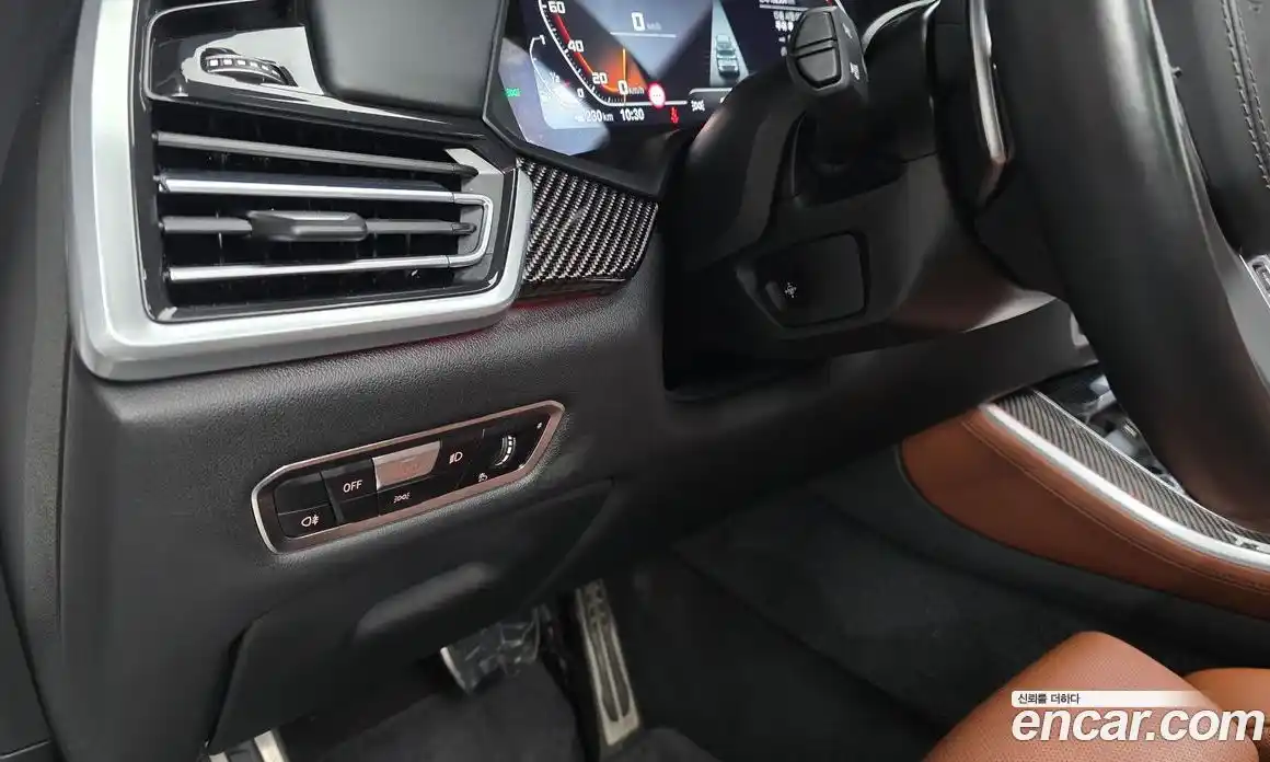 BMW X5 2023 4.4 автомат (гидро), фото 28