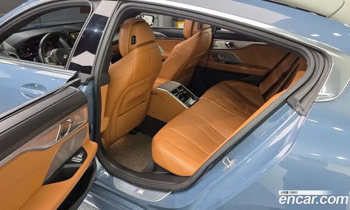 BMW 8 серия 2020 3.0 автомат (гидро), фото 16