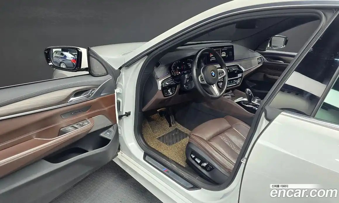 BMW 6 серия 2020 3.0 автомат (гидро), фото 16