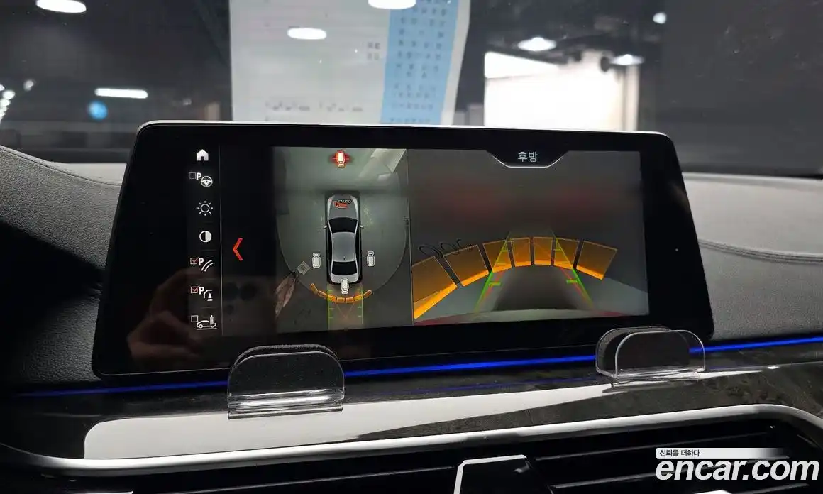 BMW 5 серия 2018 3.0 автомат (гидро), фото 20