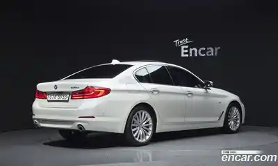 BMW 5 серия 2018 3.0 автомат (гидро), миниатюра 2