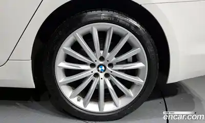 BMW 5 серия 2018 3.0 автомат (гидро), миниатюра 7