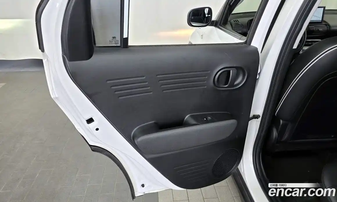 Hyundai Casper 2022 1.0 автомат (гидро), фото 15