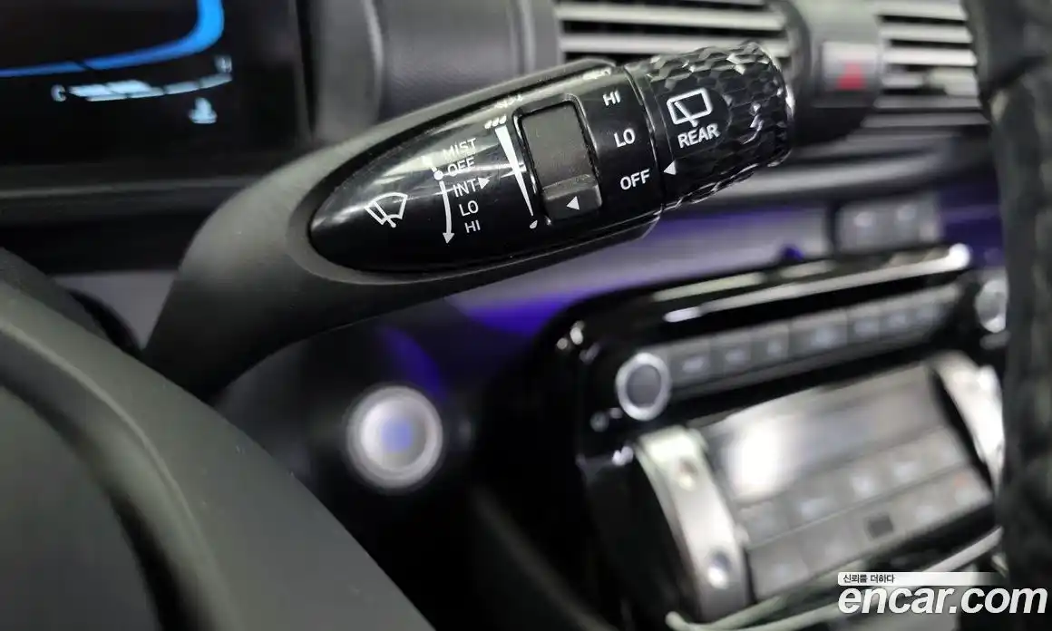 Hyundai Casper 2022 1.0 автомат (гидро), фото 25