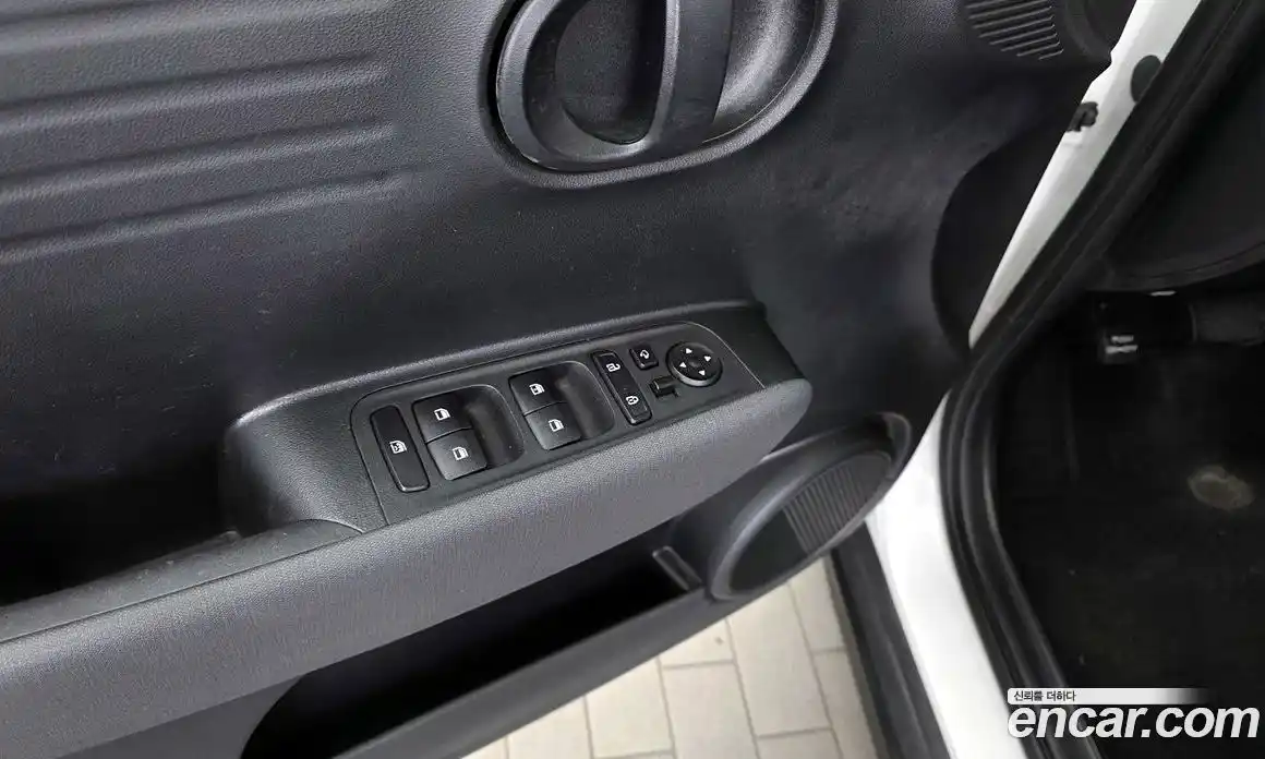 Hyundai Casper 2022 1.0 автомат (гидро), фото 27