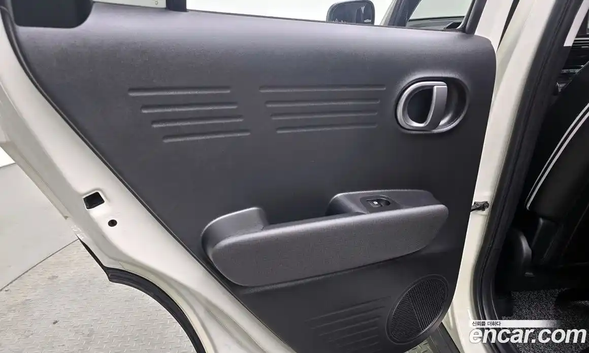 Hyundai Casper 2022 1.0 автомат (гидро), фото 15