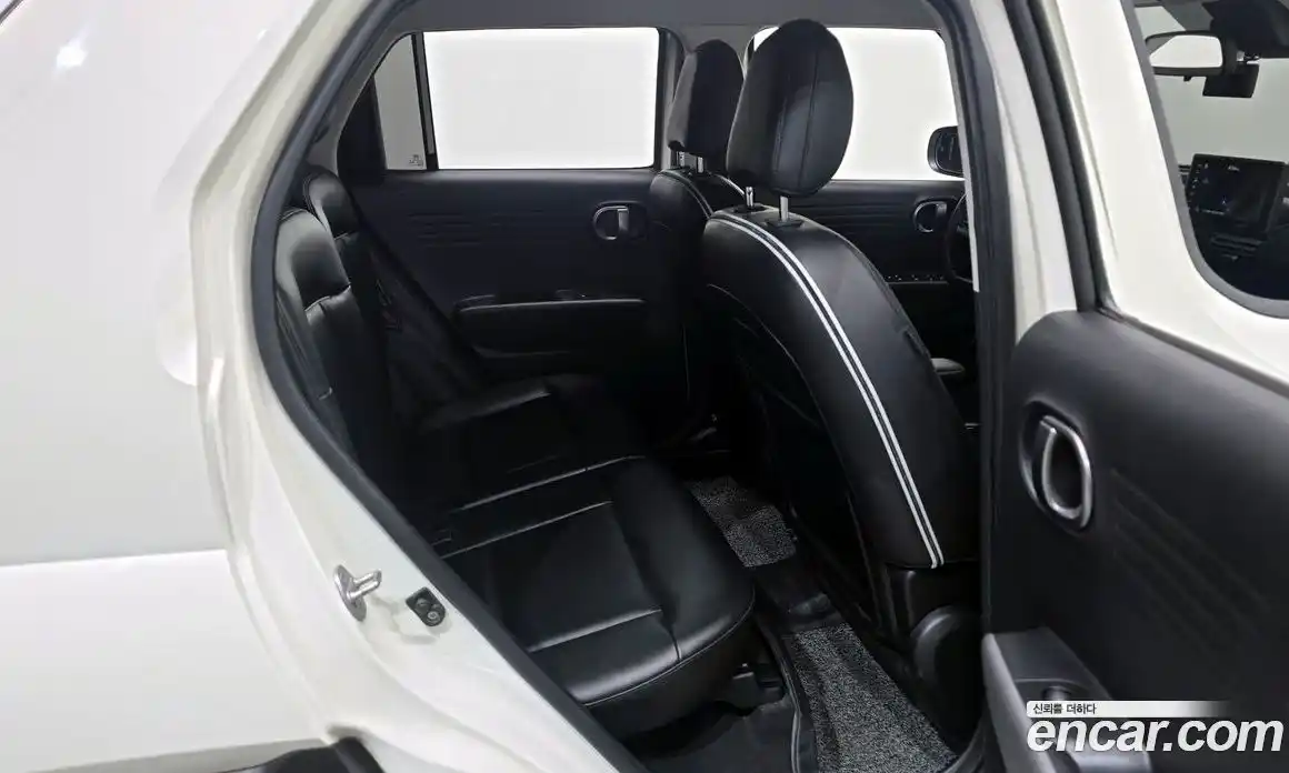 Hyundai Casper 2022 1.0 автомат (гидро), фото 17