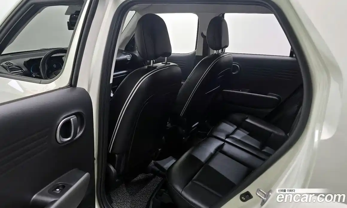 Hyundai Casper 2022 1.0 автомат (гидро), фото 18