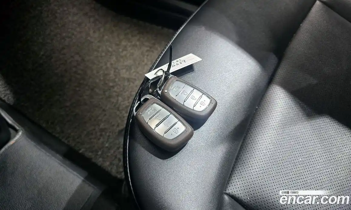Hyundai Casper 2022 1.0 автомат (гидро), фото 22