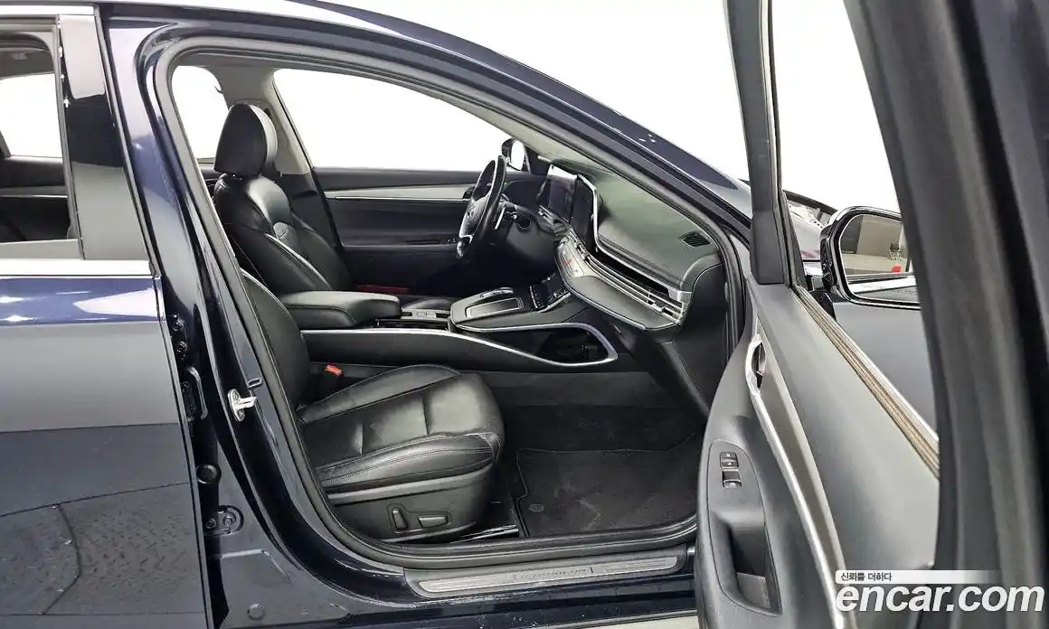 Hyundai Grandeur 2020 2.5 автомат (гидро), фото 17