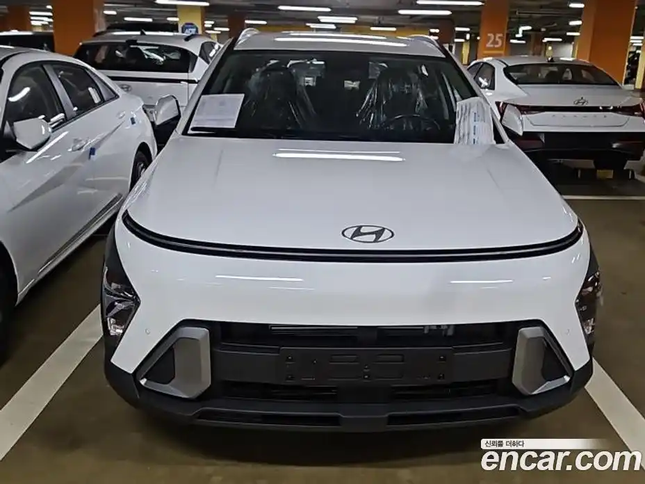 Hyundai Kona 2026 1.6 автомат (гидро), фото 3